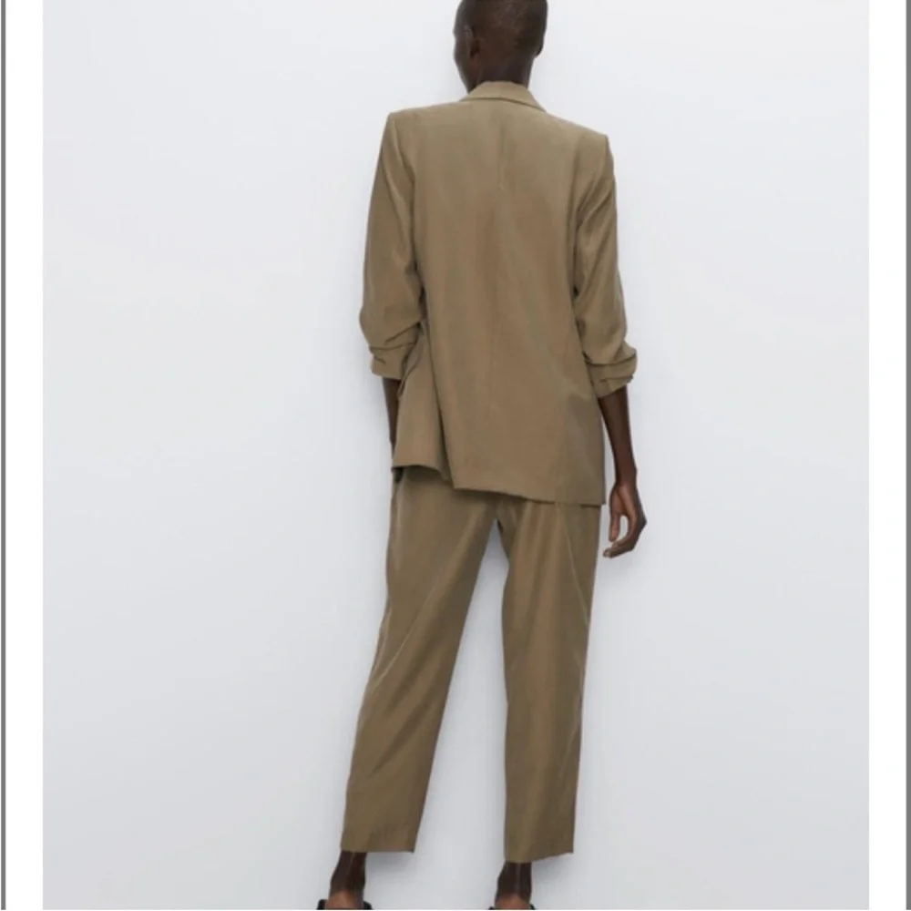 Zara Classic Tan Jacket - Picture 9 of 9